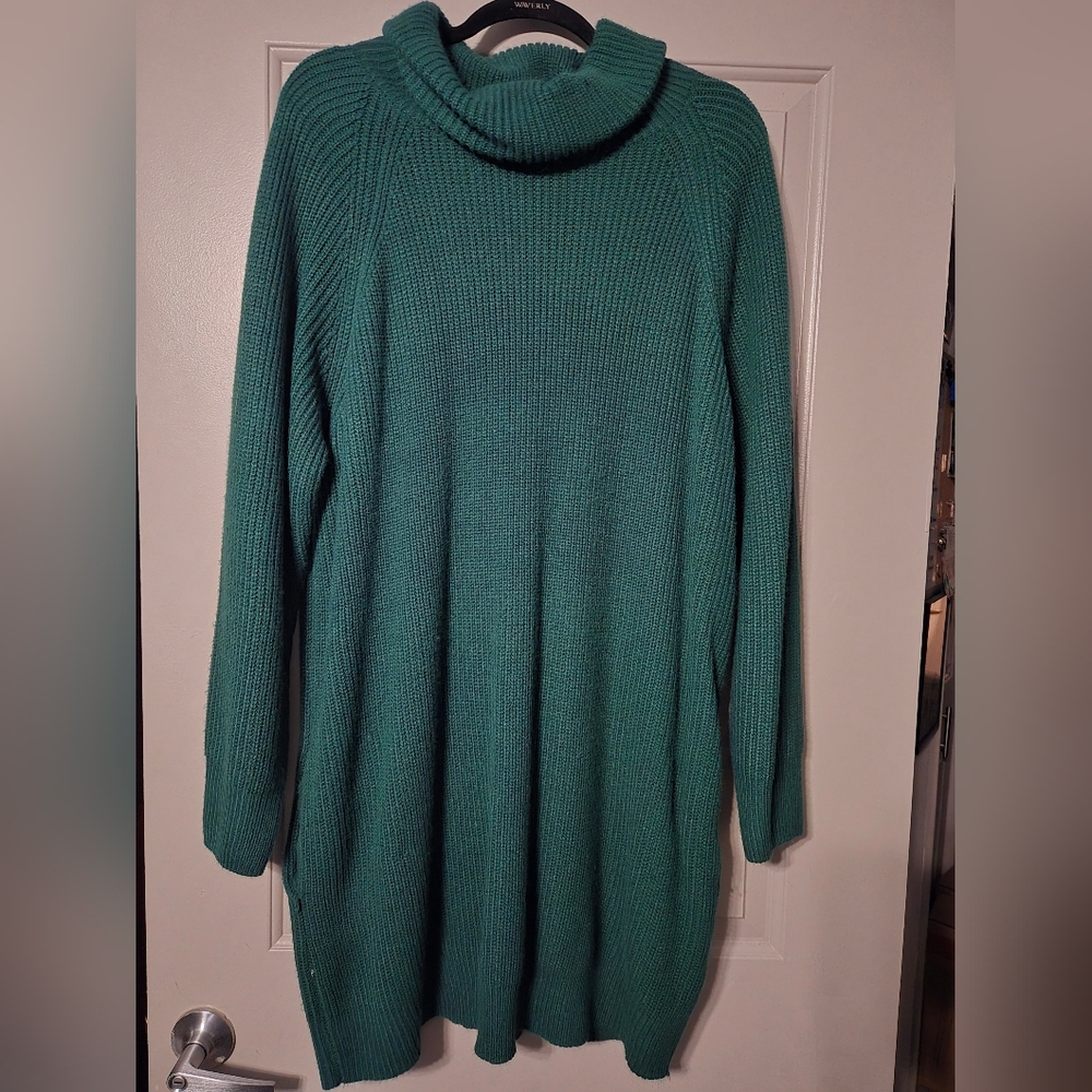 Women's Green Sweater Dress
